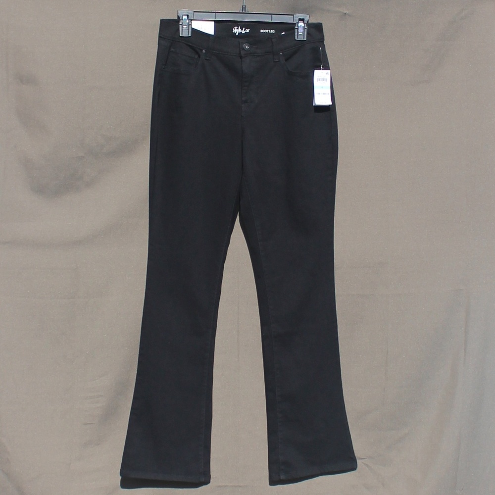 Women's Mid Rise Boot Leg Black Jean 8